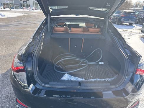 Certified 2024 BMW i4 eDrive35 w/ Convenience Package image 21