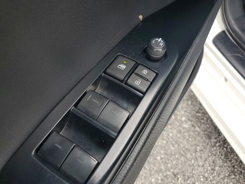 Certified 2025 Toyota Camry SE w/ Convenience Package FWD image 16