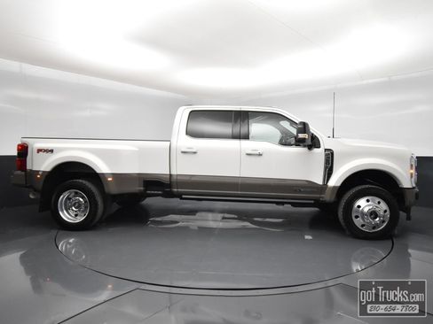 Used 2026 Ford F450 King Ranch w/ FX4 Off-Road Package AWD/4WD image 56