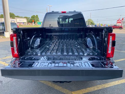 Used 2026 Ford F250 Lariat AWD/4WD image 24