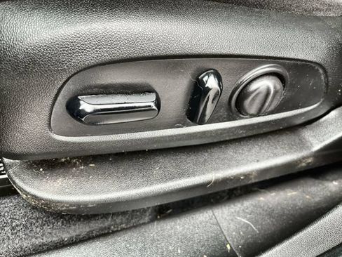 Used 2021 Chevrolet Equinox LT AWD/4WD image 15
