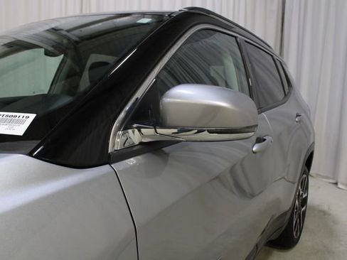 Used 2021 Jeep Compass Limited w/ Sun and Sound Group AWD/4WD image 36