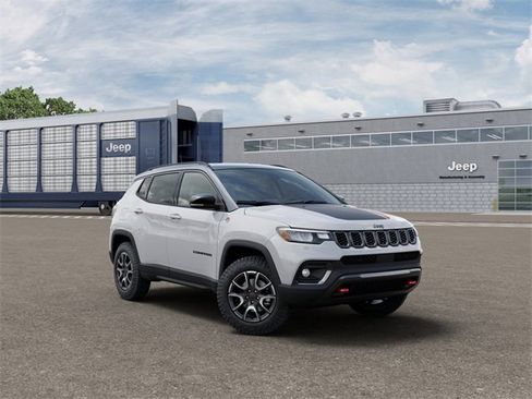 New 2026 Jeep Compass Trailhawk image 5