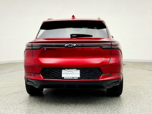 Used 2025 Chevrolet Equinox EV RS FWD image 6