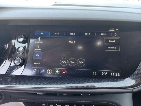 Used 2023 Buick Envision Preferred image 18