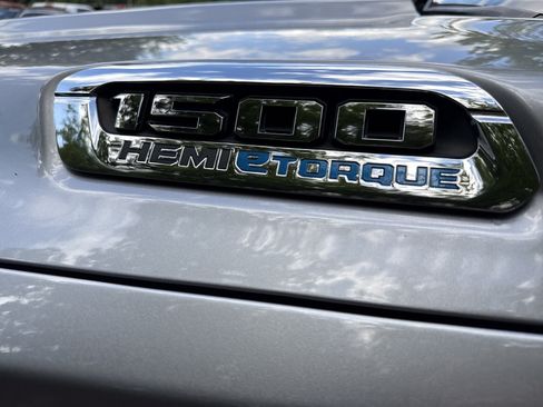 Used 2022 RAM 1500 Big Horn AWD/4WD image 12
