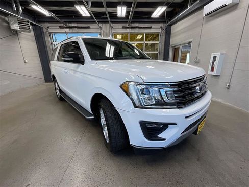 Used 2020 Ford Expedition XLT w/ Equipment Group 202A image 7