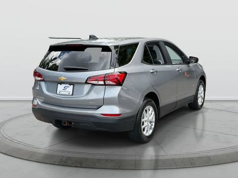 Used 2024 Chevrolet Equinox LS w/ LS Convenience Package AWD/4WD image 7