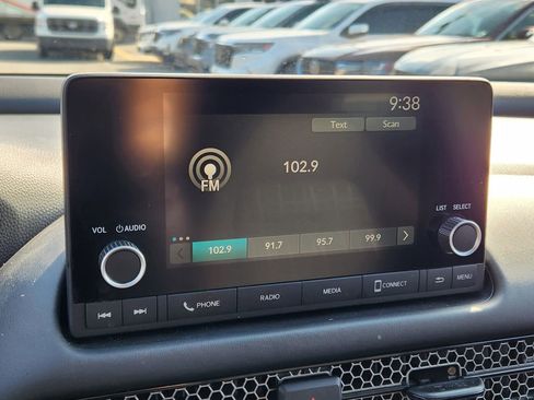 Certified 2025 Honda HR-V Sport image 21