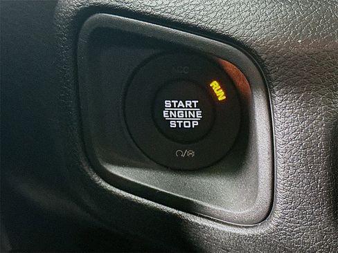 Used 2024 Jeep Wrangler Sport S image 27