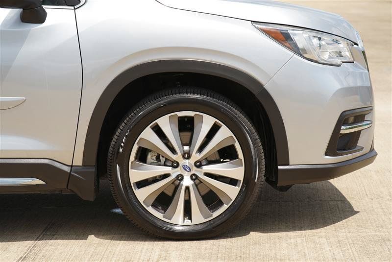 Used 2020 Subaru Ascent Limited w/ Technology Package AWD/4WD image 10