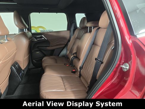 New 2025 Mitsubishi Outlander SEL image 11