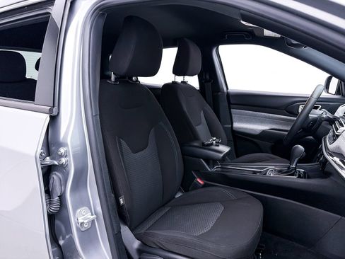 Used 2023 Jeep Compass Sport AWD/4WD image 34