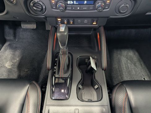 Used 2023 Nissan Frontier PRO-4X w/ Pro-4X Premium Package image 27