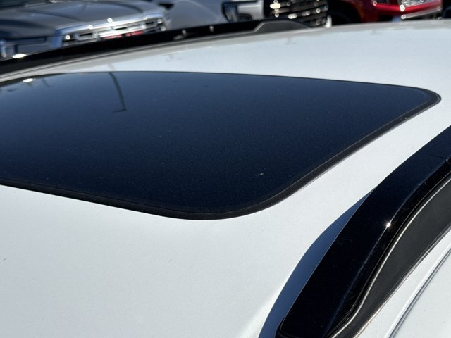 New 2026 Chevrolet Trax RS w/ Sunroof Package FWD image 8