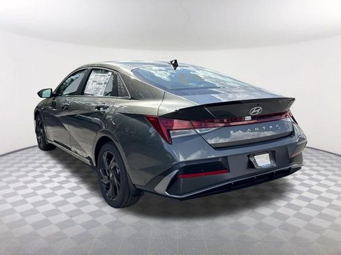 New 2026 Hyundai Elantra SEL Sport Premium w/ Cargo Package FWD image 7