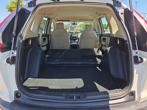 Used 2017 Honda CR-V LX image 24