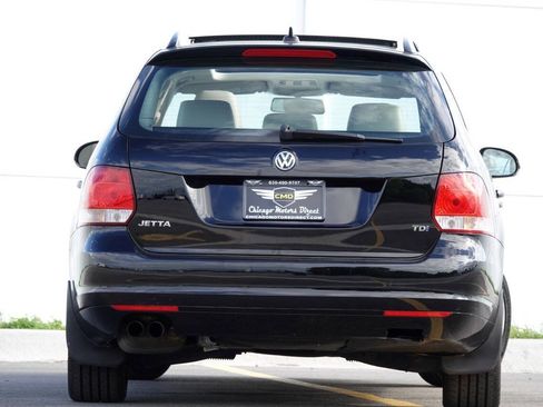 Used 2012 Volkswagen Jetta TDI FWD image 17