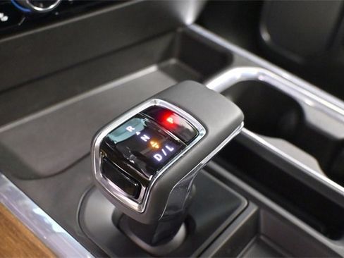 Used 2024 Chevrolet Silverado 1500 High Country w/ High Country Premium Package image 27