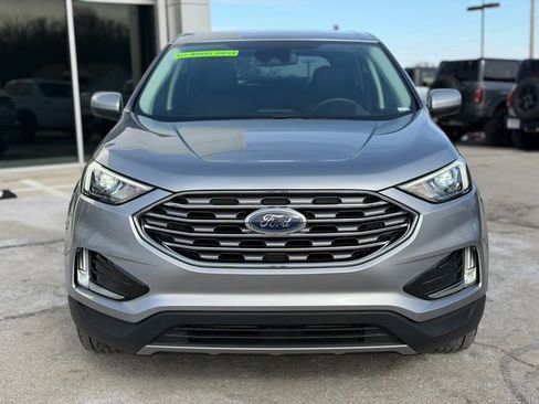 Used 2022 Ford Edge SEL w/ Convenience Package image 2