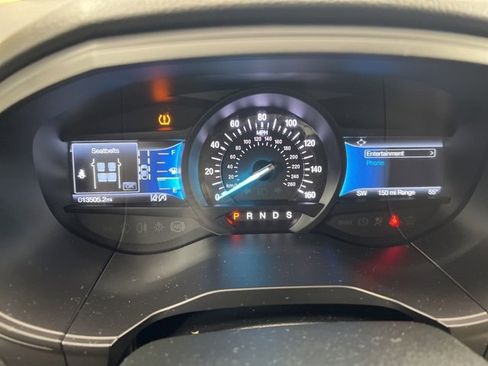 Used 2022 Ford Edge SEL w/ Convenience Package image 16