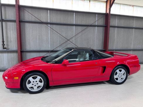 Used 1991 Acura NSX RWD image 4