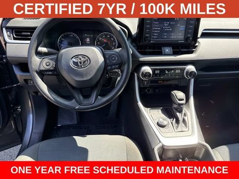 Used 2022 Toyota RAV4 LE AWD/4WD image 17