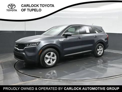 Used 2022 Kia Sorento LX FWD image 9
