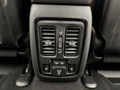 Used 2024 Dodge Durango R/T image 22