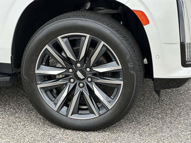 Used 2024 Cadillac Escalade ESV Sport Platinum AWD/4WD image 29