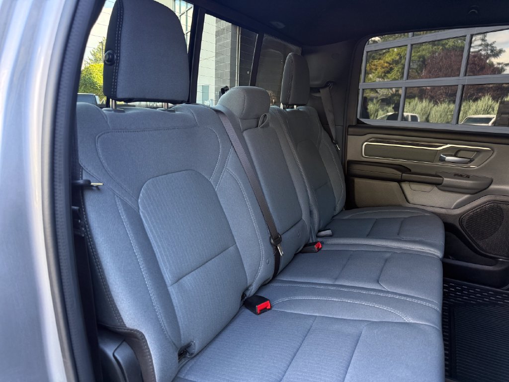 Used 2023 RAM 1500 Big Horn AWD/4WD image 40