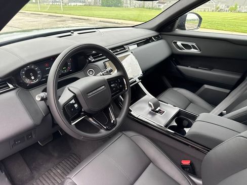 New 2026 Land Rover Range Rover Velar Dynamic SE image 12