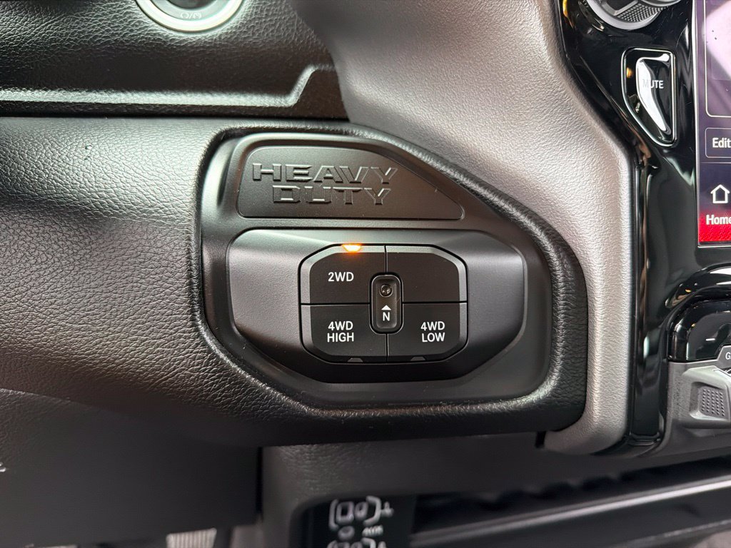 Used 2026 RAM 2500 Big Horn AWD/4WD image 13