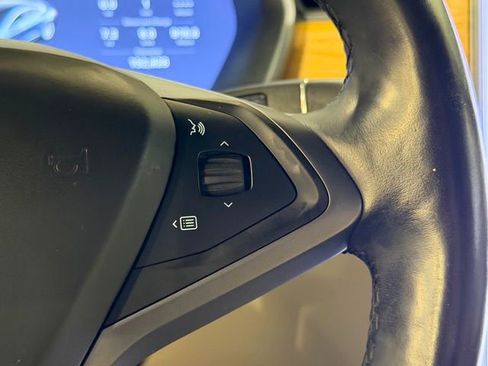 Used 2020 Tesla Model S Long Range Plus image 25