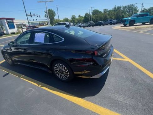 Used 2025 Hyundai Sonata SEL FWD image 8