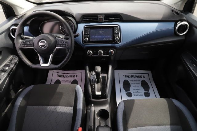Used 2025 Nissan Versa SV FWD image 19