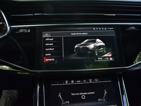 Used 2022 Audi SQ8 Prestige w/ Prestige Package AWD/4WD image 26