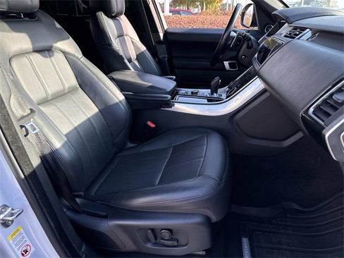 Used 2018 Land Rover Range Rover Sport Supercharged image 11