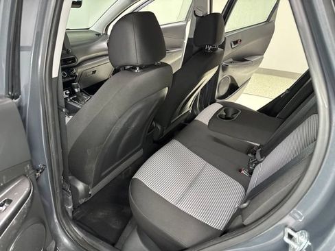 Used 2023 Hyundai Kona SE AWD/4WD image 21