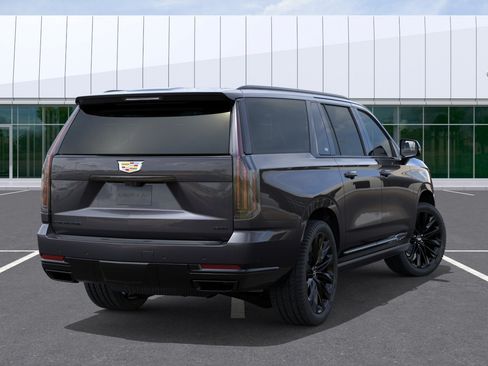 New 2026 Cadillac Escalade ESV Platinum Sport w/ LPO, ONYX Package AWD/4WD image 4