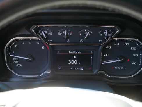 Used 2021 GMC Sierra 1500 SLT w/ SLT Premium Plus Package AWD/4WD image 21