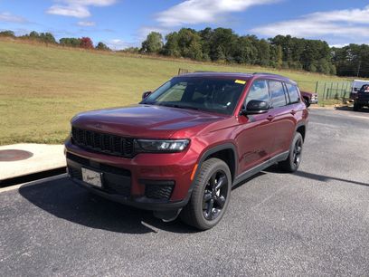Used 2023 Jeep Grand Cherokee L Laredo