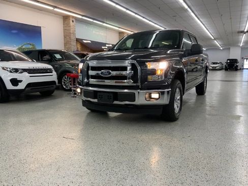 Used 2017 Ford F150 XLT image 37