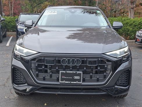 Certified 2025 Audi Q8 Premium Plus image 8