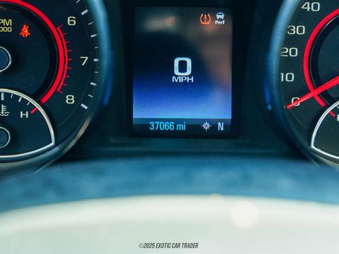 Used 2016 Chevrolet SS image 23