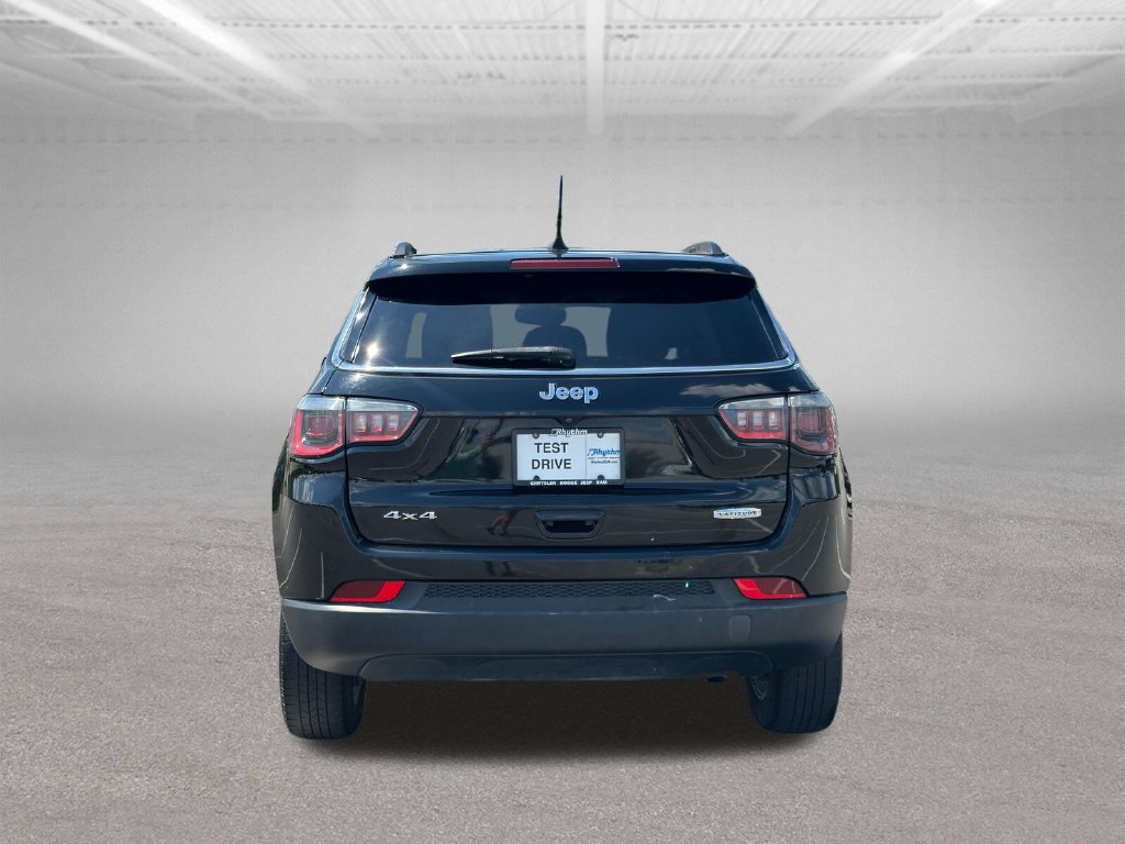 Used 2018 Jeep Compass Latitude w/ Popular Equipment Group AWD/4WD image 7