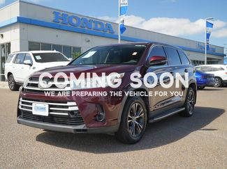 Used 2019 Toyota Highlander LE video 1