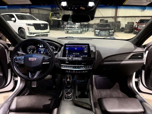 Used 2021 Cadillac CT5 Sport image 28