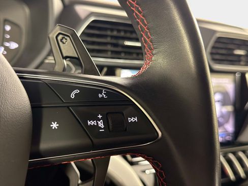 Used 2020 Lamborghini Urus AWD/4WD image 46