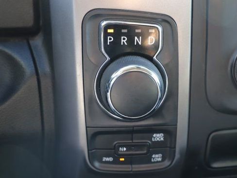 Used 2024 RAM 1500 Classic SLT image 27